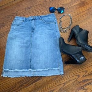 Release Hem Caslon Denim Skirt 💋